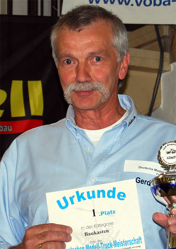 1. Platz Baukasten: Gerd Braun vom RC Truck Car Club Dortmund