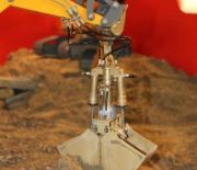 Zweischalen-Greifer von Truckmodelle Hendrik Seipt