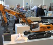 Liebherr R944B-Raupenbagger mit Verstellausleger von Premacon