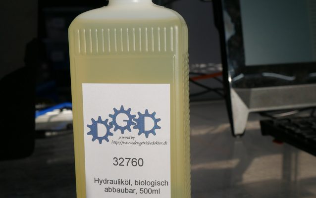 Biologisch abbaubares Hydrauliköl vom Getriebedoktor