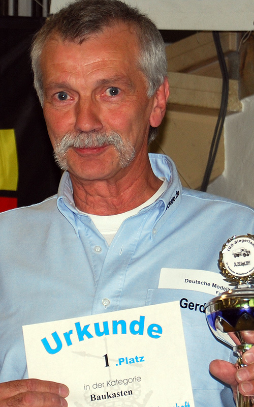 1. Platz Baukasten: Gerd Braun vom RC Truck Car Club Dortmund