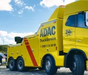 Im Test: Volvo FH16 750 8x4 Tow Truck von Tamiya